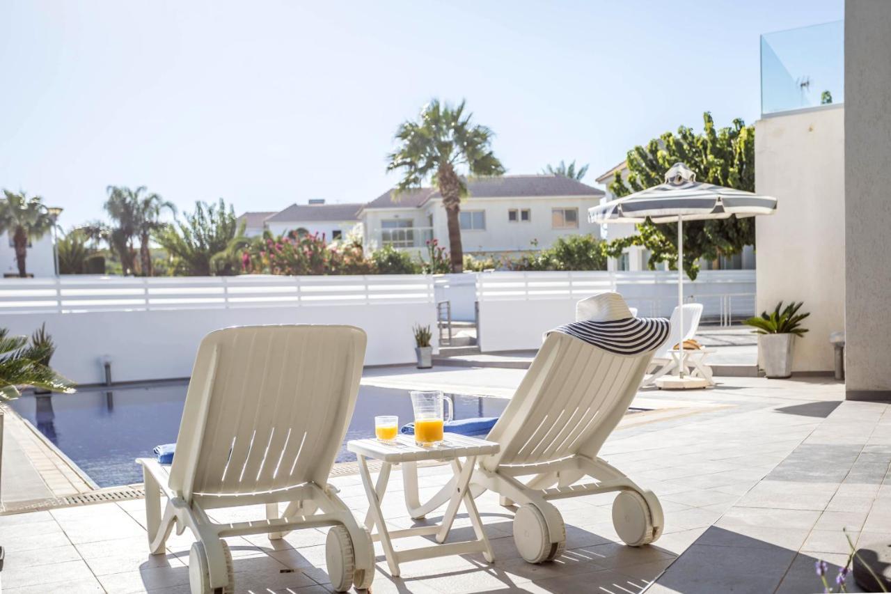 Villa Hibiscus Protaras Exterior photo